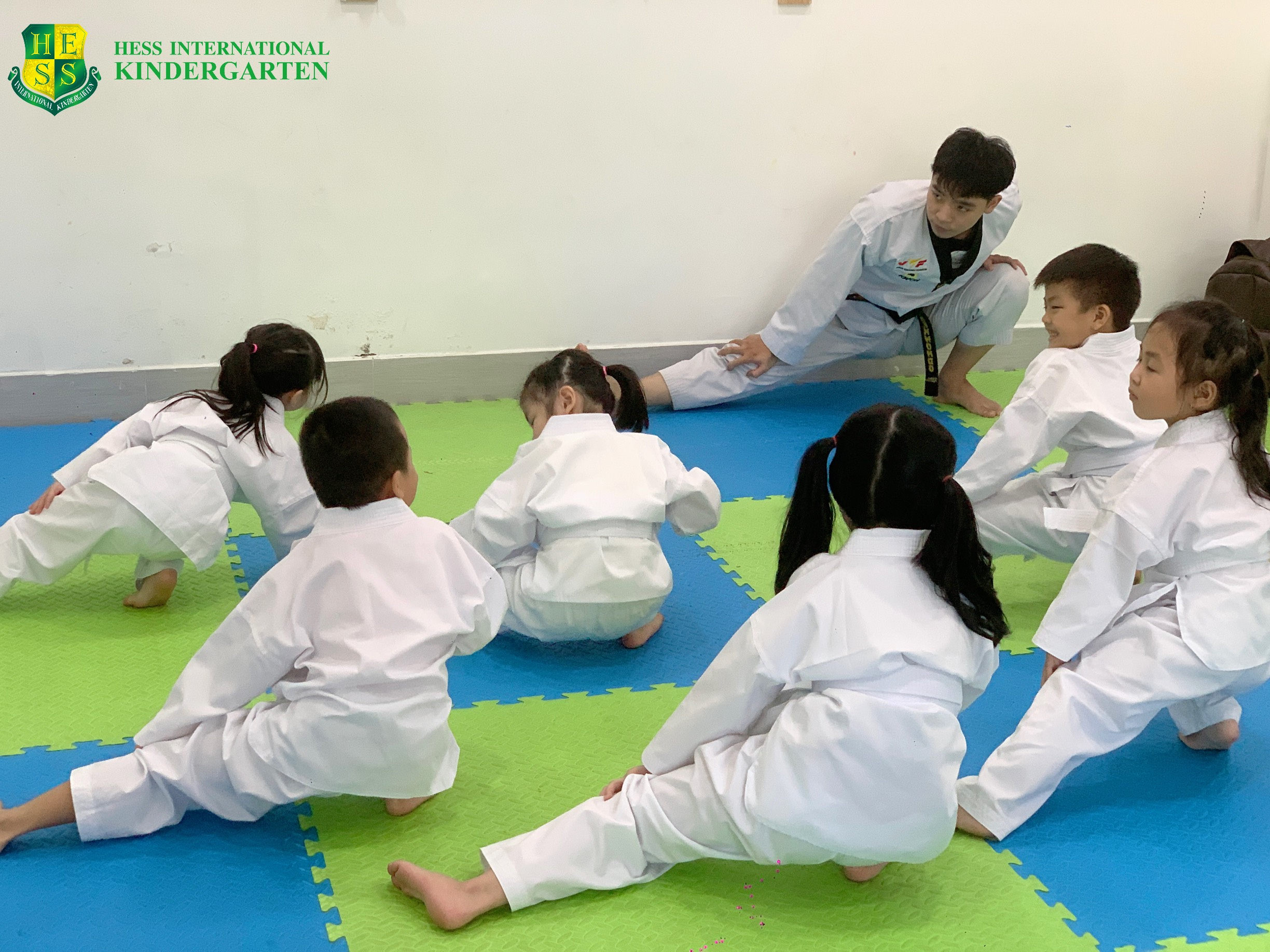 GIỜ NGOẠI KHÓA- TAEKWONDO